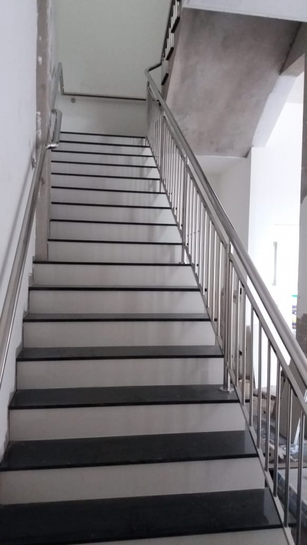 Corrimão de aço inox | Metalúrgica Grandinox